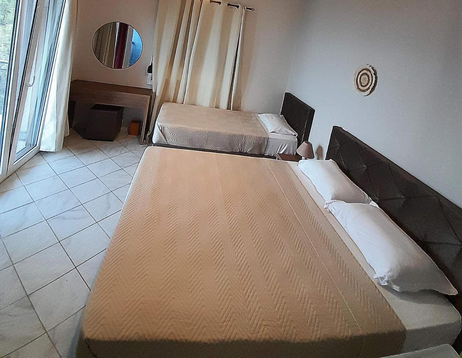 Aggeliki Apartments Nikiána Szoba fotó